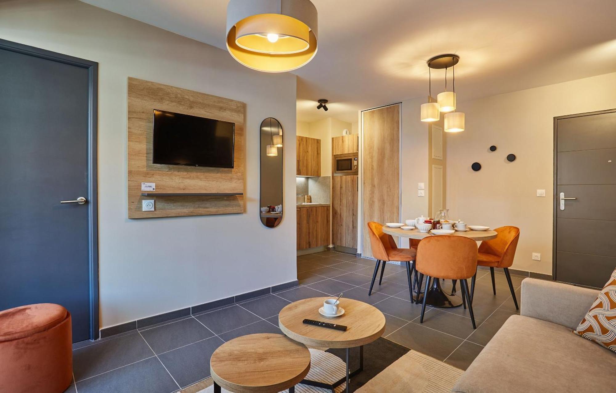 Residence Prestige Odalys Le Mont D'Auron Eksteriør bilde